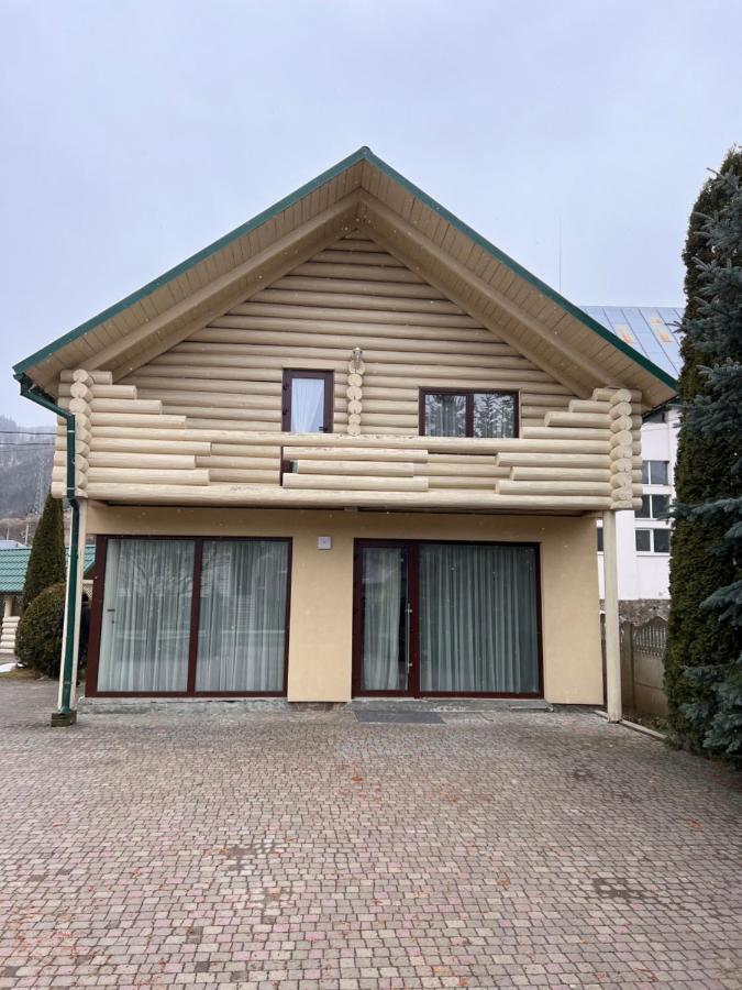 Golden Lemon Apartment Mizhhirya  Екстериор снимка
