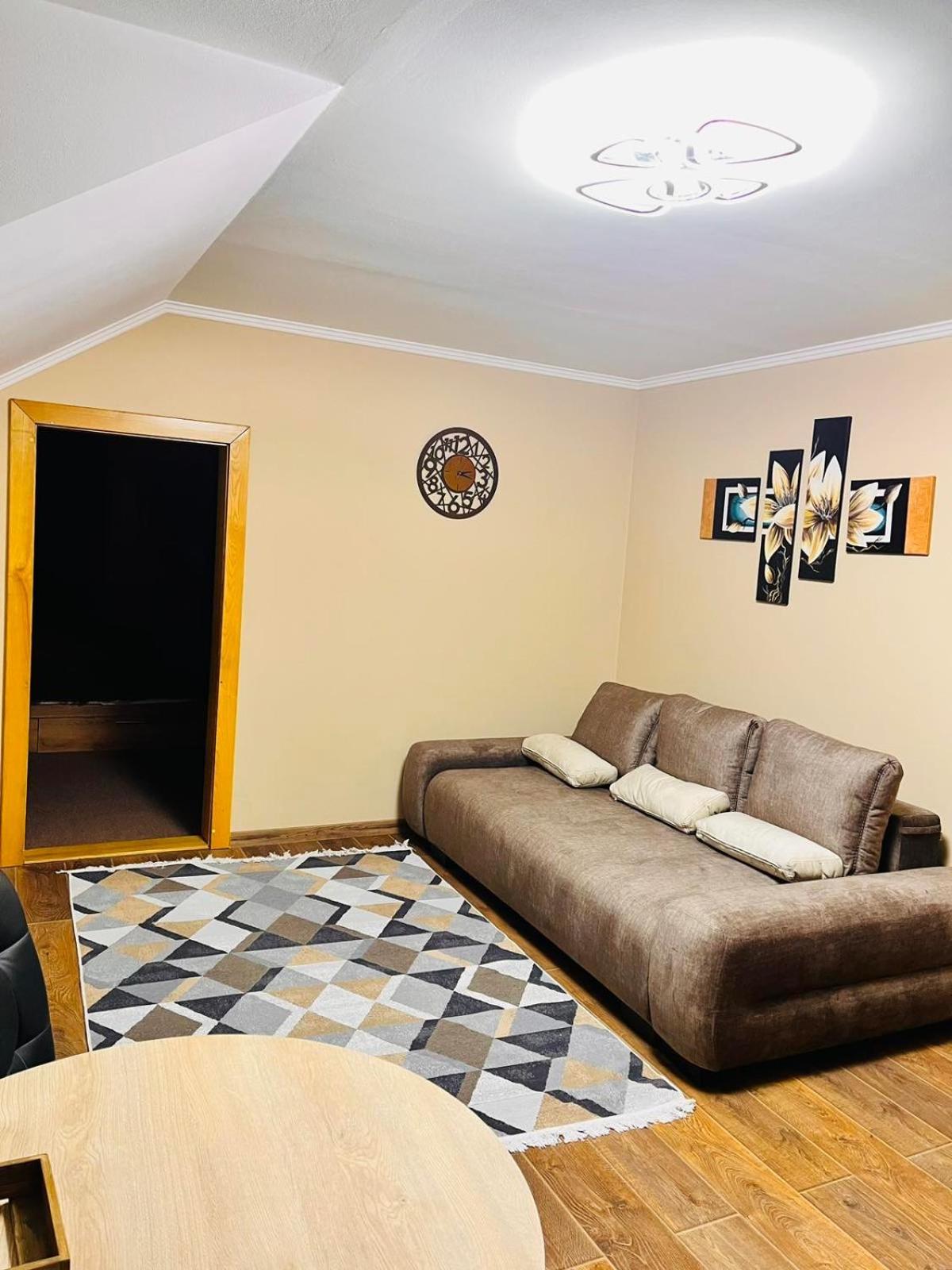 Golden Lemon Apartment Mizhhirya  Екстериор снимка