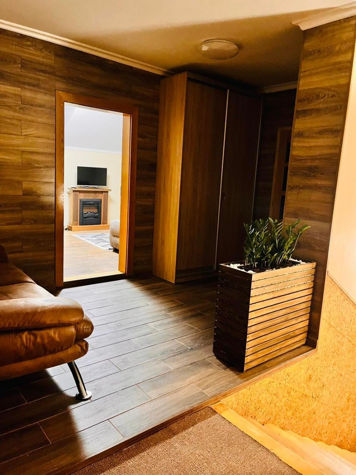 Golden Lemon Apartment Mizhhirya  Екстериор снимка