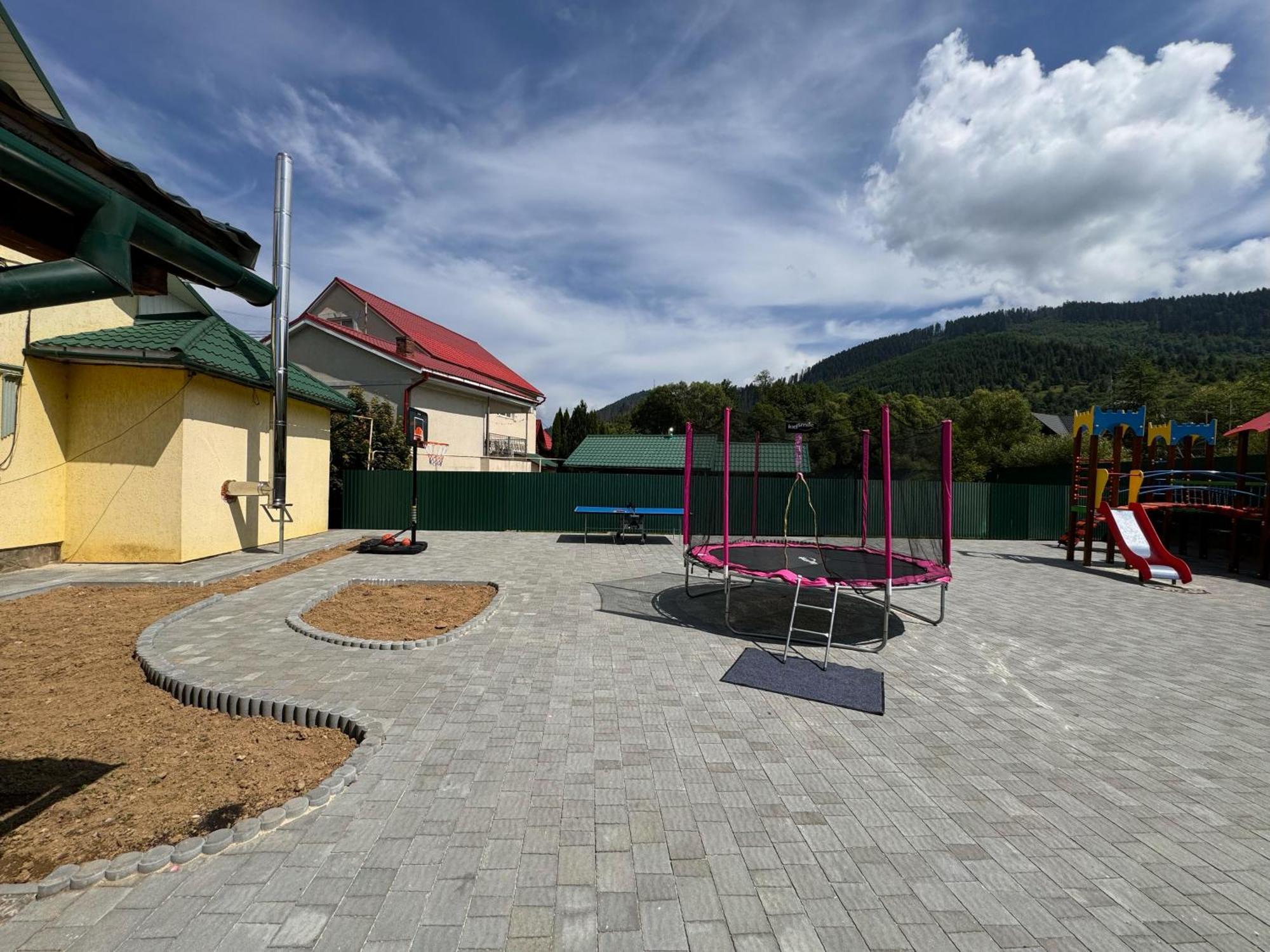 Golden Lemon Apartment Mizhhirya  Екстериор снимка